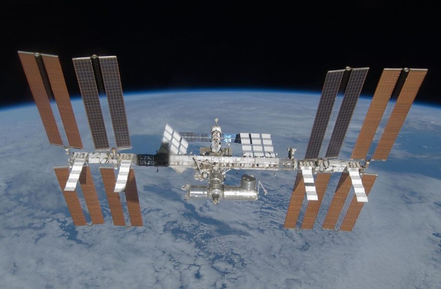 Polak, który bada zdrowie astronautów